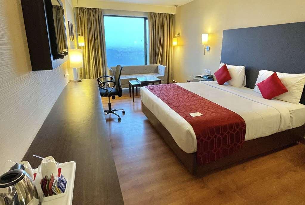 Hotel Ramada By Wyndham Jaipur North Habitación foto